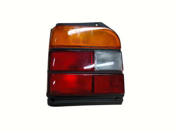 Foco Trasero Izquierdo Suzuki Maruti